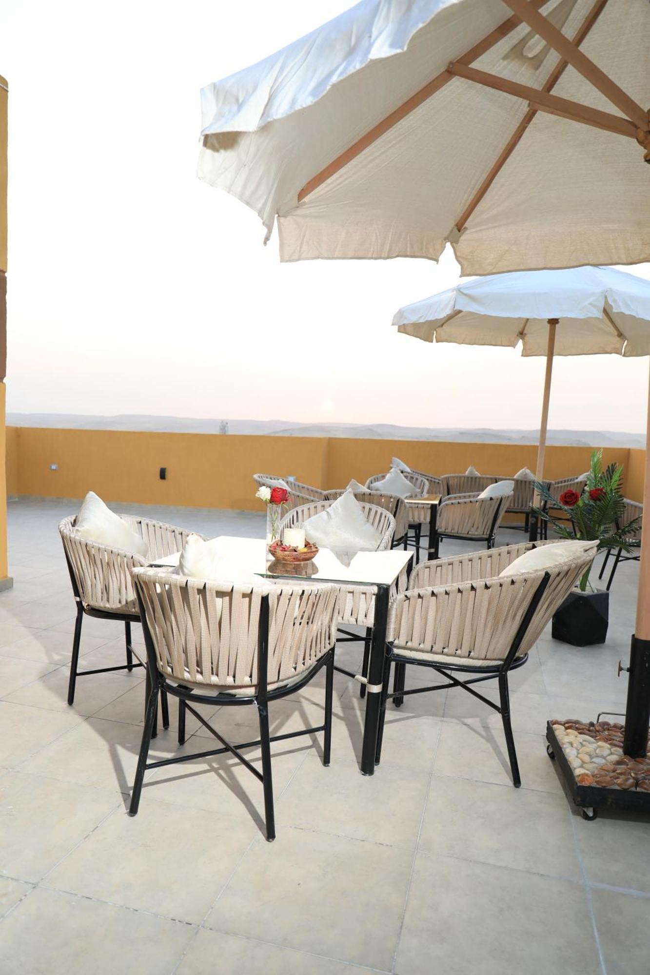 Pyramids Heart Hotel Kafrat al Jabal ภายนอก รูปภาพ